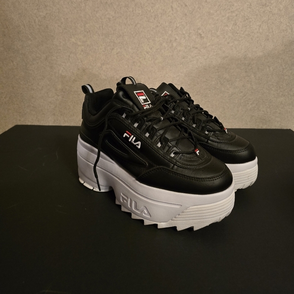 Fila Disruptor II Wedge Sneakers - Picture 1 of 9